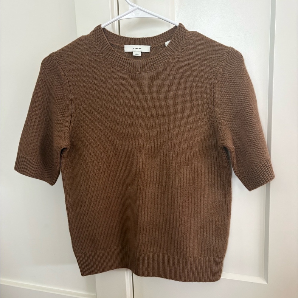 Vince Women's Tan Crew Neck Sweater